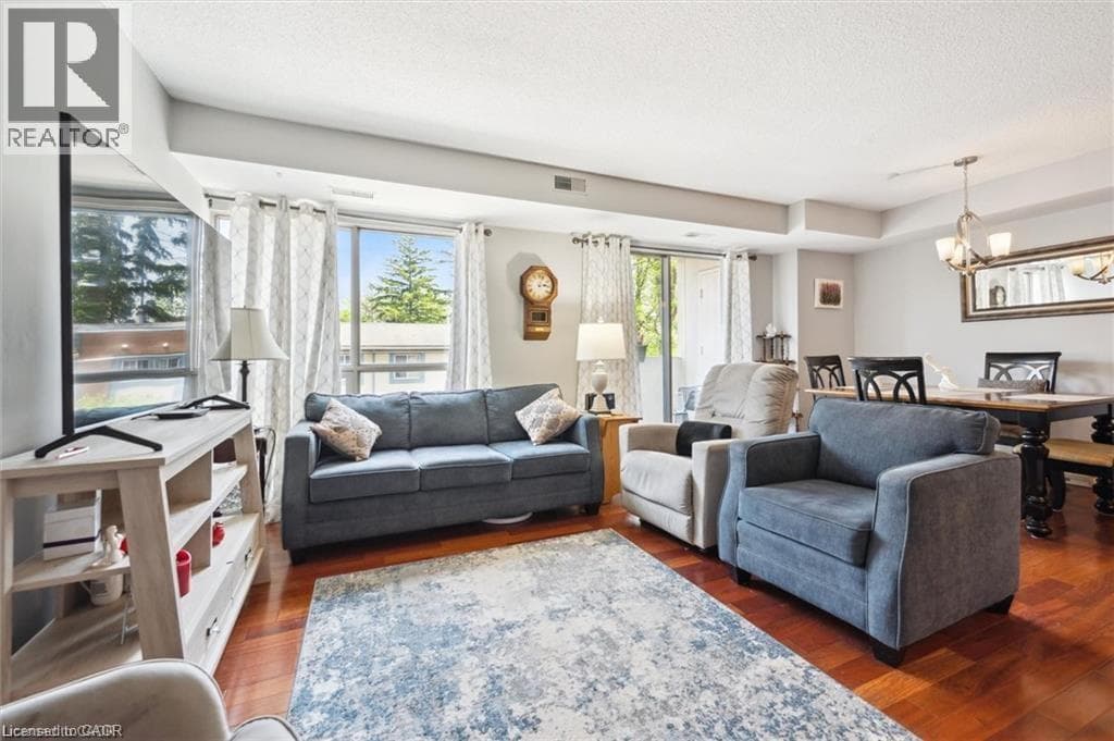 Apartment for sale at 3267 KING Street E Unit# 204, Chicopee, Kitchener, Ontario, photo 4