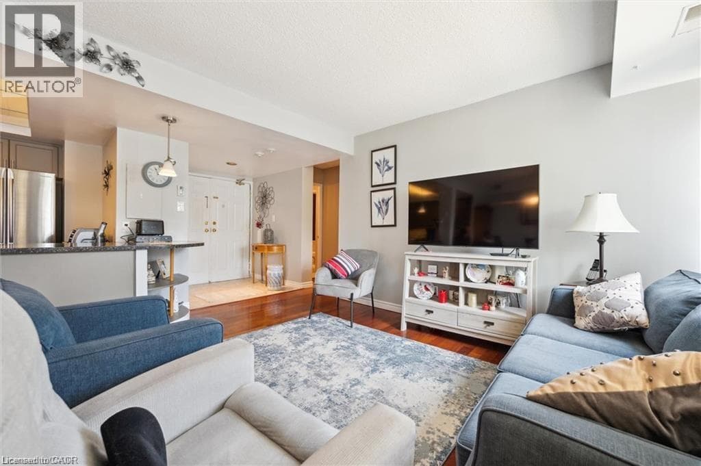 Apartment for sale at 3267 KING Street E Unit# 204, Chicopee, Kitchener, Ontario, photo 6