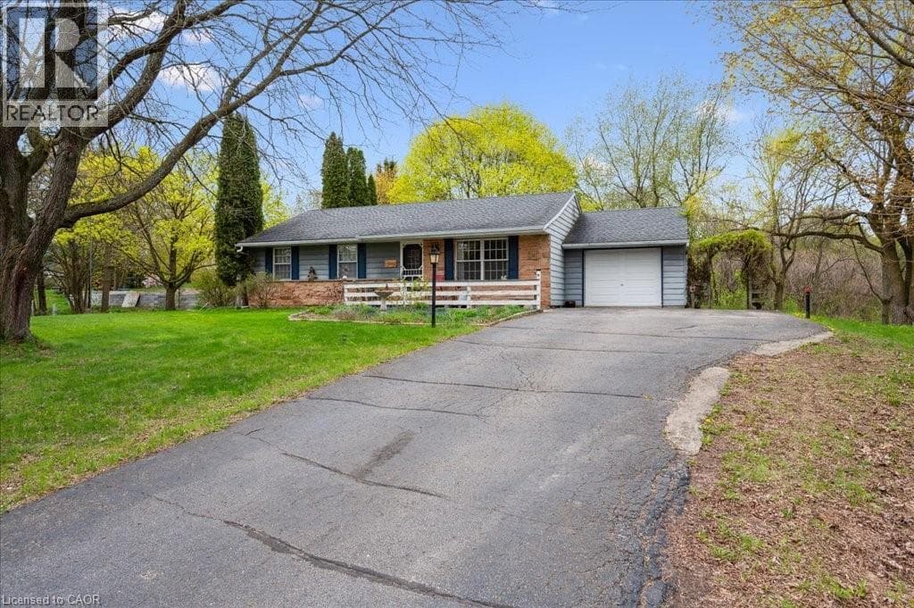 Detached for sale at 39 BANNOCKBURN Road, Doon South, Kitchener, Ontario, photo 4