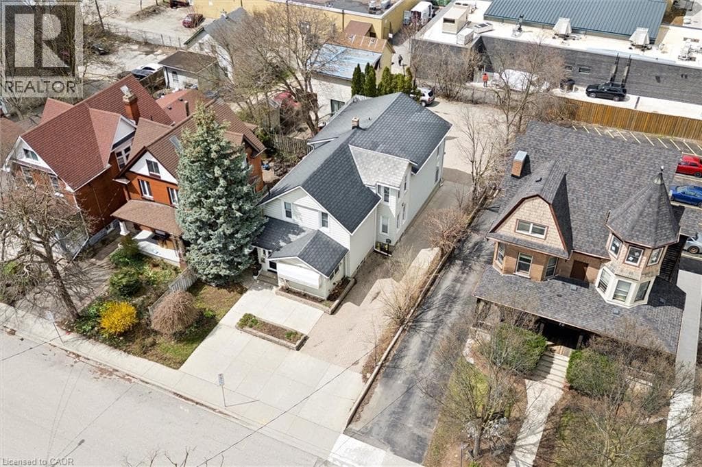 Detached for sale at 64 FRANCIS Street N, Downtown Kitchener, Kitchener, Ontario, photo 2