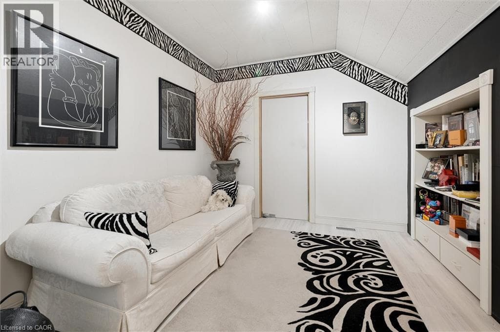 Detached for sale at 64 FRANCIS Street N, Downtown Kitchener, Kitchener, Ontario, photo 23