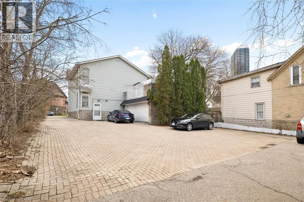 Detached for sale at 64 FRANCIS Street N, Downtown Kitchener, Kitchener, Ontario, photo 29