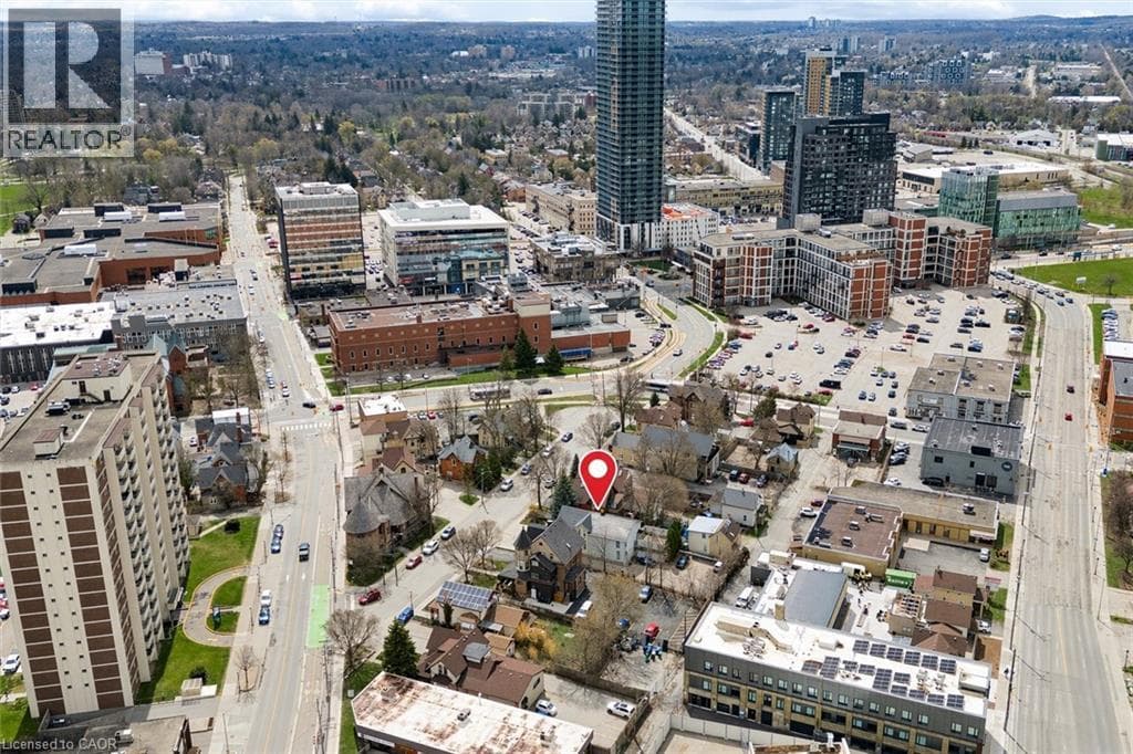Detached for sale at 64 FRANCIS Street N, Downtown Kitchener, Kitchener, Ontario, photo 3