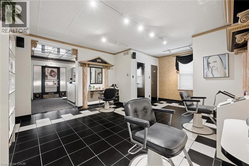 Detached for sale at 64 FRANCIS Street N, Downtown Kitchener, Kitchener, Ontario, photo 8
