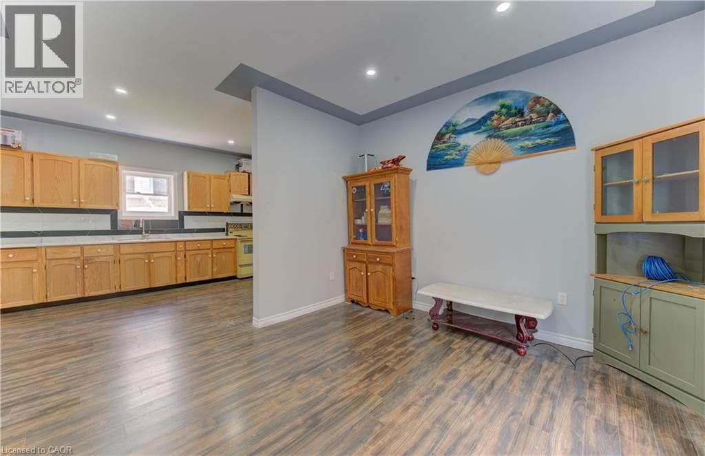 Detached for sale at 138 COURTLAND Avenue E, Mill Courtland Woodside Park, Kitchener, Ontario, photo 9