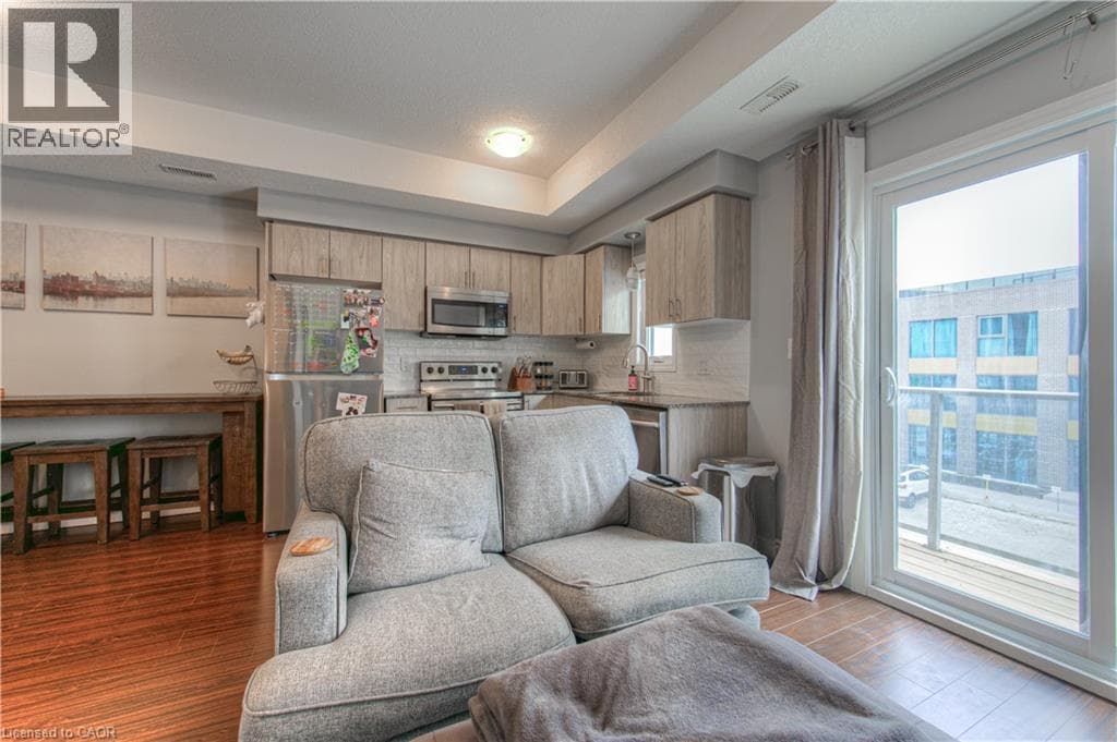 Townhouse for sale at 1430 HIGHLAND Road W Unit# 19A, Highland West, Kitchener, Ontario, photo 12