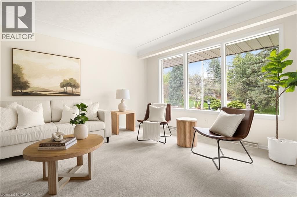 Detached for sale at 24 GRAND HILL Drive, Pioneer Tower West, Kitchener, Ontario, photo 5