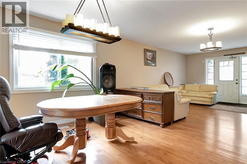 Detached for sale at 1392 DOON VILLAGE Road, Doon South, Kitchener, Ontario, photo 6