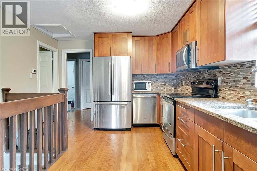 Detached for sale at 1392 DOON VILLAGE Road, Doon South, Kitchener, Ontario, photo 9