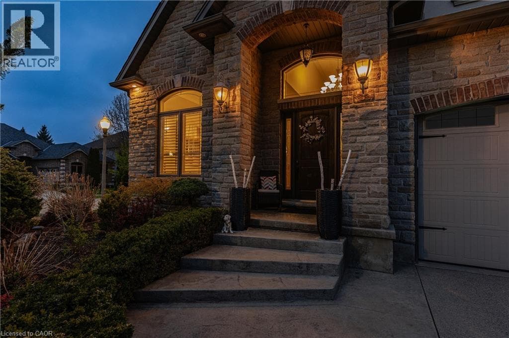Detached for sale at 245 JOSEPH SCHOERG Crescent, Pioneer Tower West, Kitchener, Ontario, photo 3