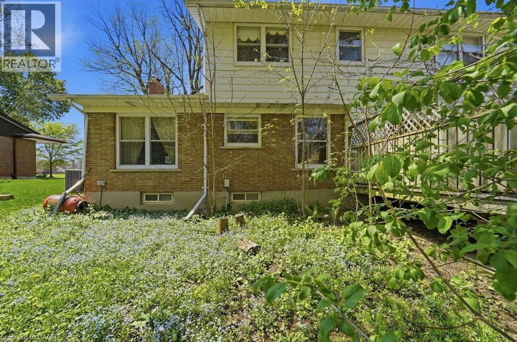 Detached for sale at 46 BIRCHCLIFF Avenue, Forest Hill, Kitchener, Ontario, photo 7