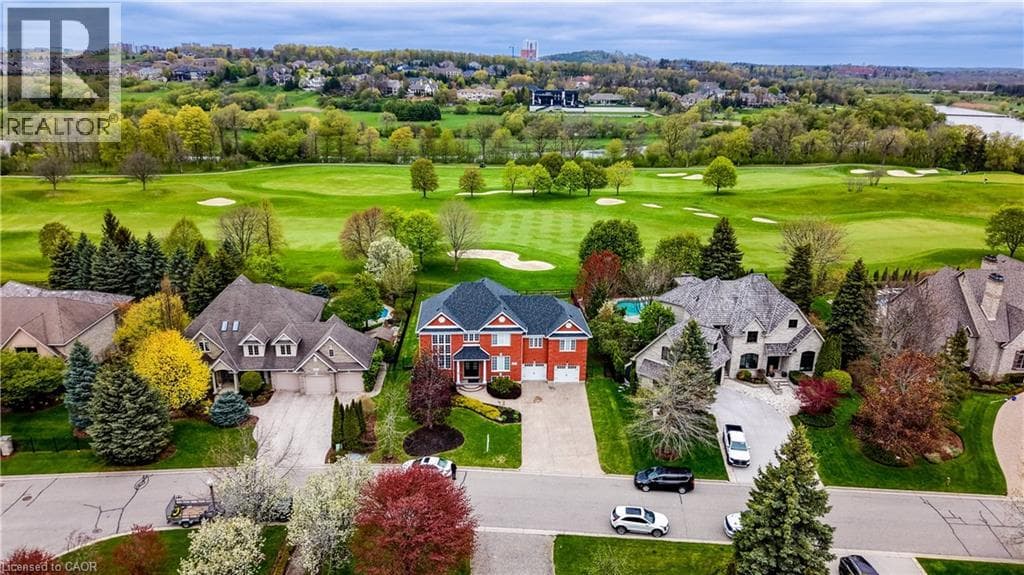 Detached for sale at 38 DEER RIDGE Crescent, Pioneer Tower West, Kitchener, Ontario, photo 2