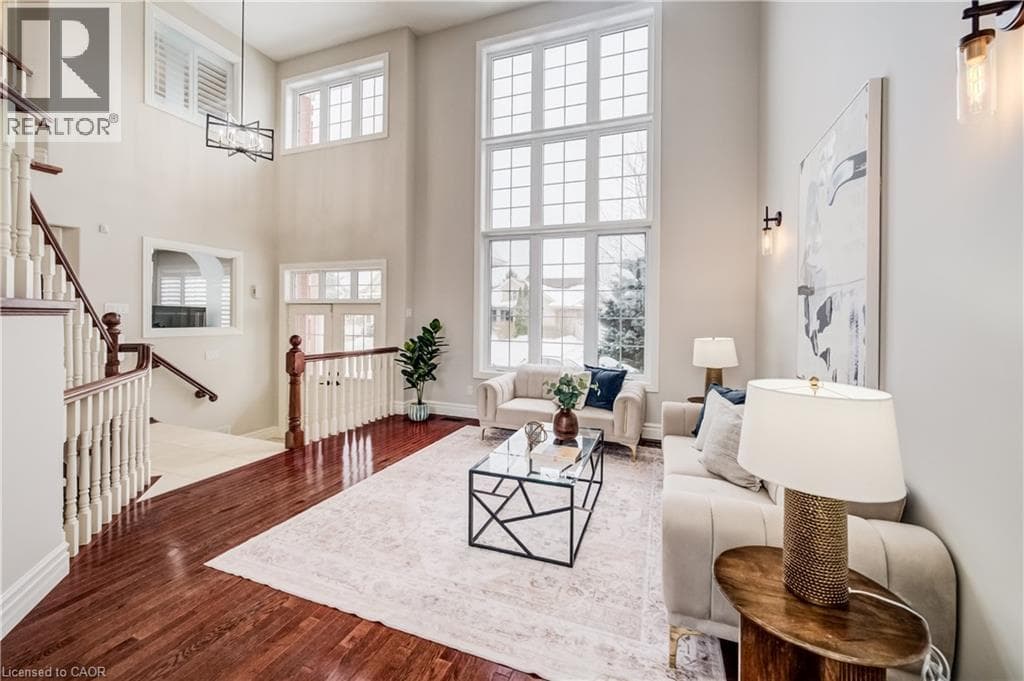 Detached for sale at 38 DEER RIDGE Crescent, Pioneer Tower West, Kitchener, Ontario, photo 3