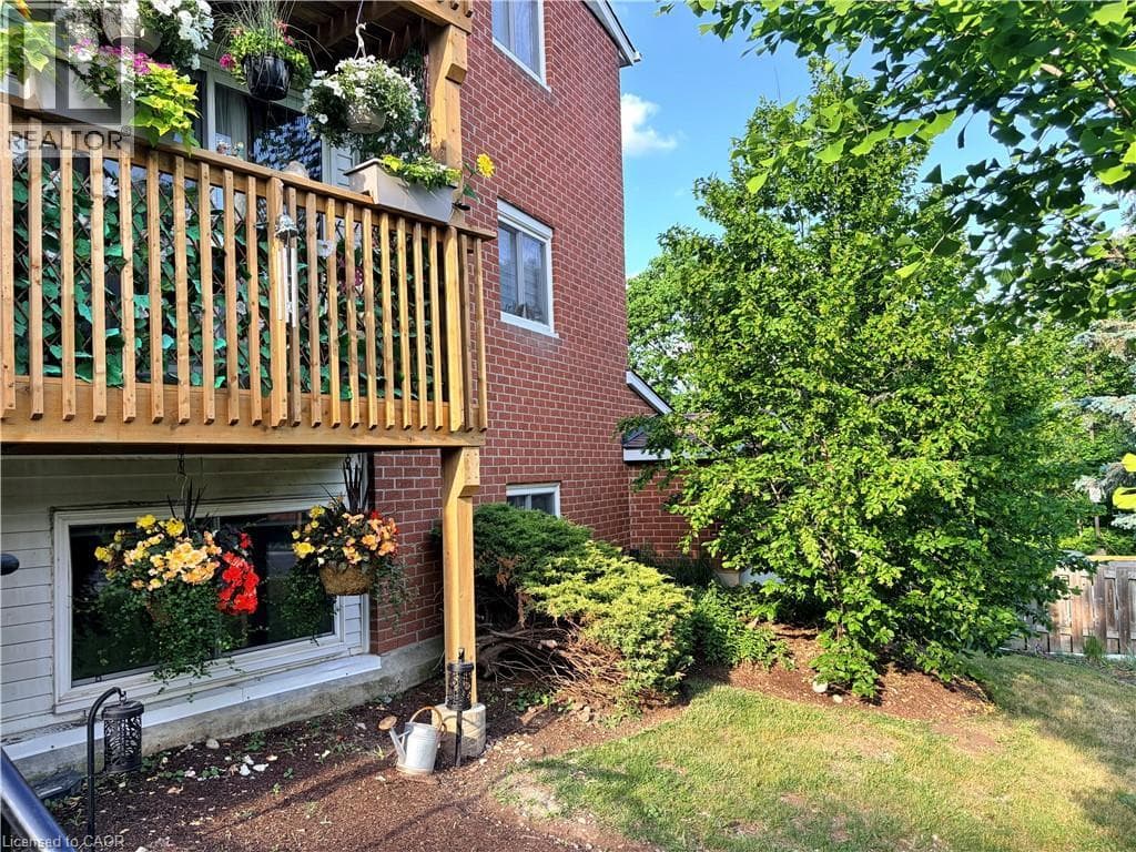 Apartment for sale at 30 BRIDGE Street W Unit# 307, Bridgeport West, Kitchener, Ontario, photo 3