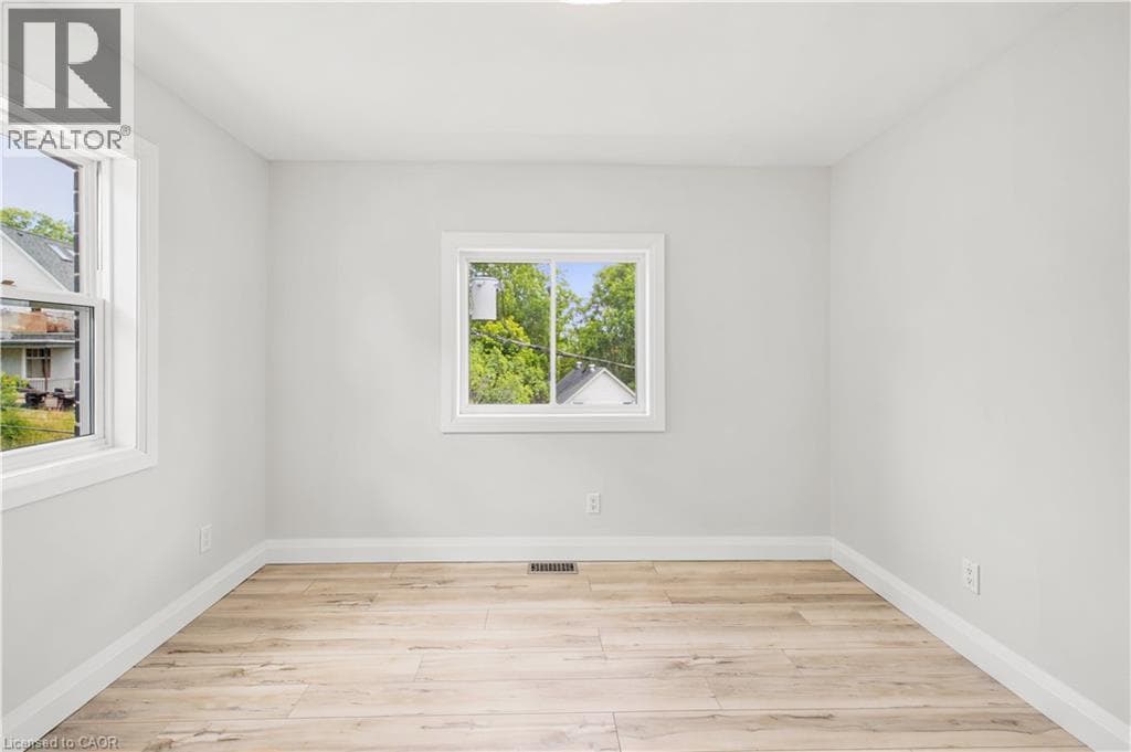 Multi-family for sale at 131 ST GEORGE Street, Cedar Hill, Kitchener, Ontario, photo 17