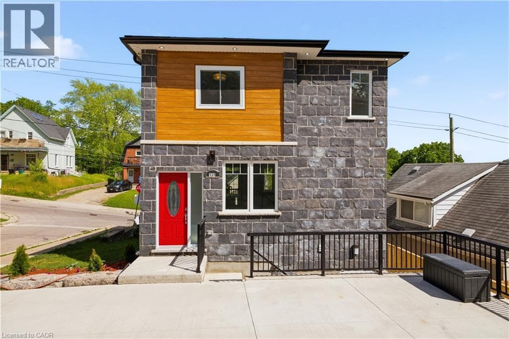 Multi-family for sale at 131 ST GEORGE Street, Cedar Hill, Kitchener, Ontario, photo 2