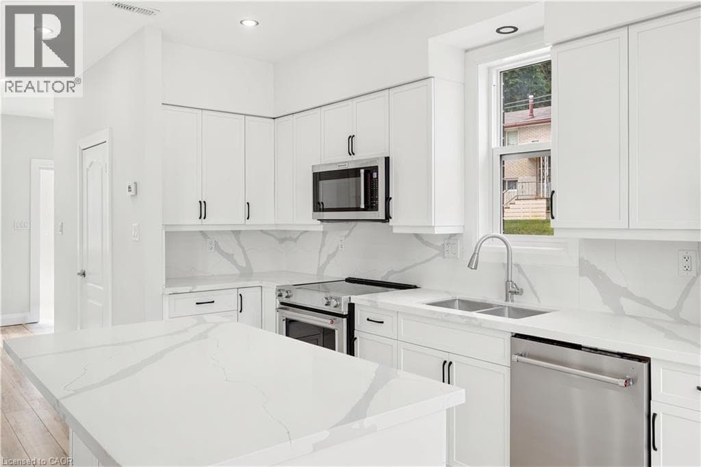 Multi-family for sale at 131 ST GEORGE Street, Cedar Hill, Kitchener, Ontario, photo 6