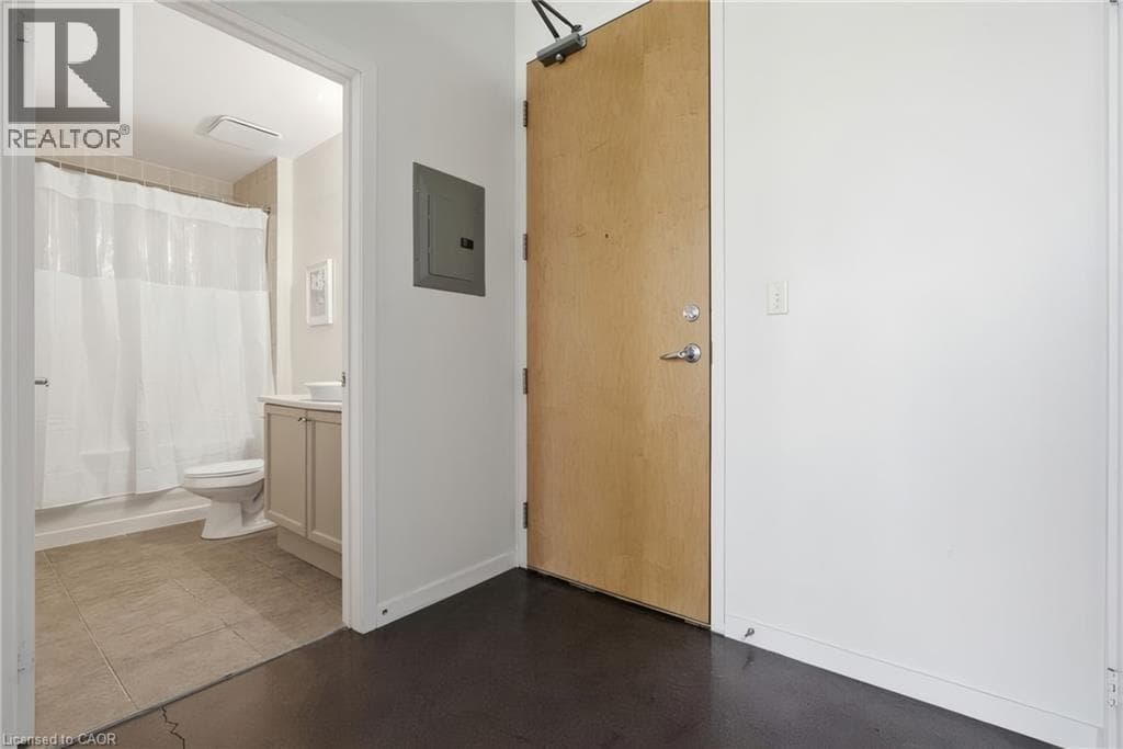 Apartment for sale at 404 W KING Street W Unit# 212, Downtown Kitchener, Kitchener, Ontario, photo 4