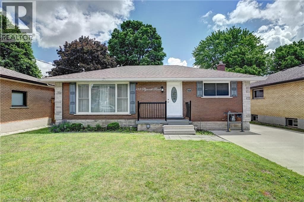 Detached for sale at 158 PLYMOUTH Road, Rockway, Kitchener, Ontario, photo 2