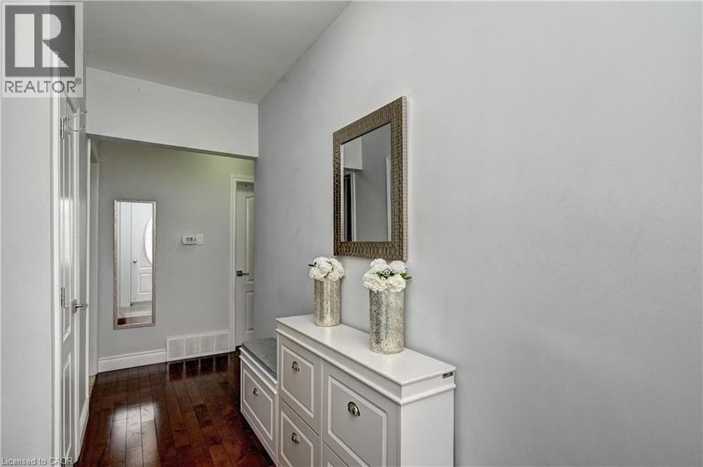 Detached for sale at 158 PLYMOUTH Road, Rockway, Kitchener, Ontario, photo 4