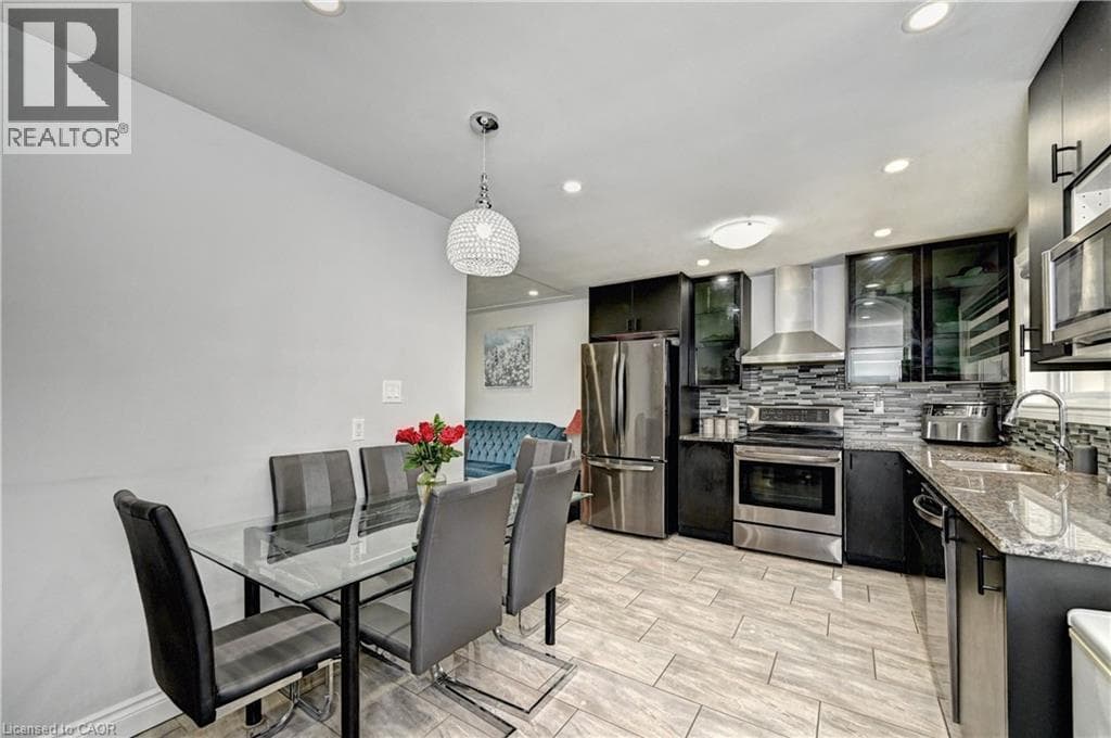 Detached for sale at 158 PLYMOUTH Road, Rockway, Kitchener, Ontario, photo 7