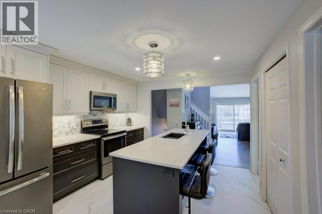 Townhouse for sale at 464 BEECHWOOD Place Unit# 3, Rummelhardt, Waterloo, Ontario, photo 5