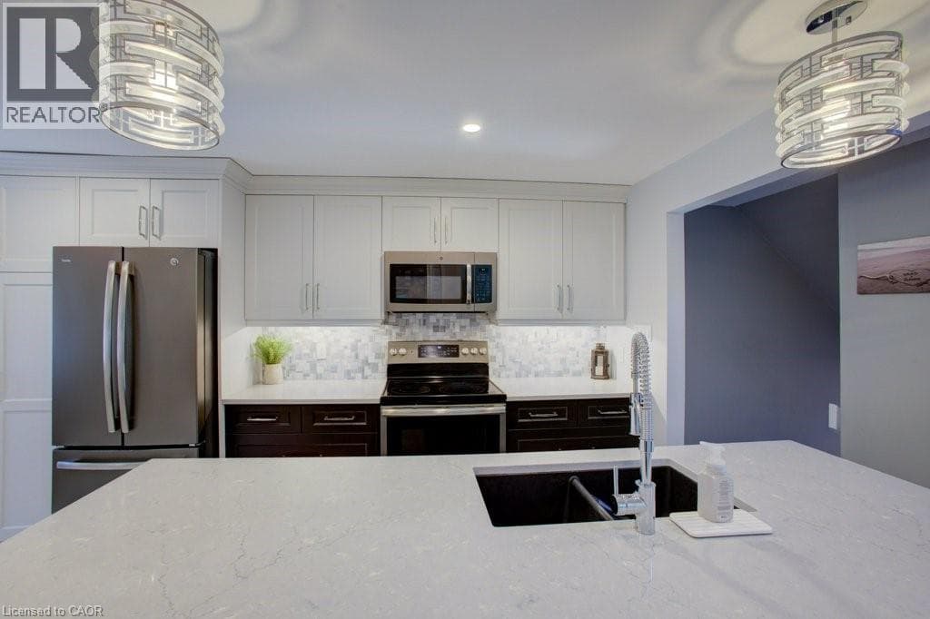 Townhouse for sale at 464 BEECHWOOD Place Unit# 3, Rummelhardt, Waterloo, Ontario, photo 6