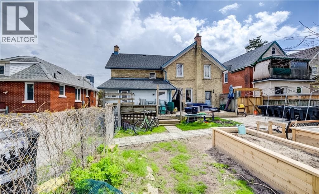 Detached for sale at 46 SHANLEY Street, Midtown, Kitchener, Ontario, photo 11