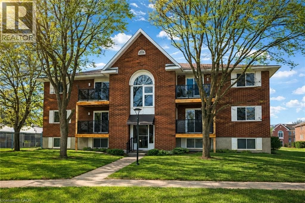 Apartment for sale at 565 GREENFIELD Avenue Unit# 106, Vanier, Kitchener, Ontario