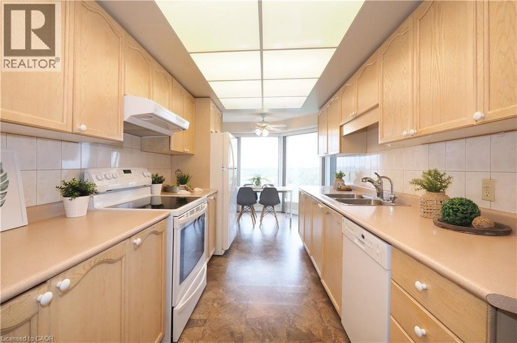 Apartment for sale at 190 HESPELER Road Unit# 1001, Riverview, Cambridge, Ontario, photo 22