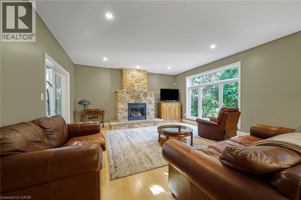 Detached for sale at 112 DIRKSEN Court, Pioneer Tower West, Kitchener, Ontario, photo 14