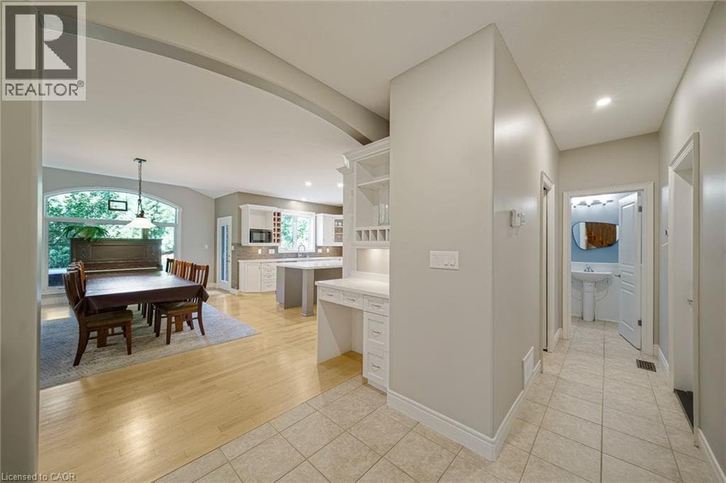 Detached for sale at 112 DIRKSEN Court, Pioneer Tower West, Kitchener, Ontario, photo 6