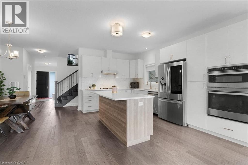 Detached for sale at 657 BENNINGER Drive, Laurentian West, Kitchener, Ontario, photo 12