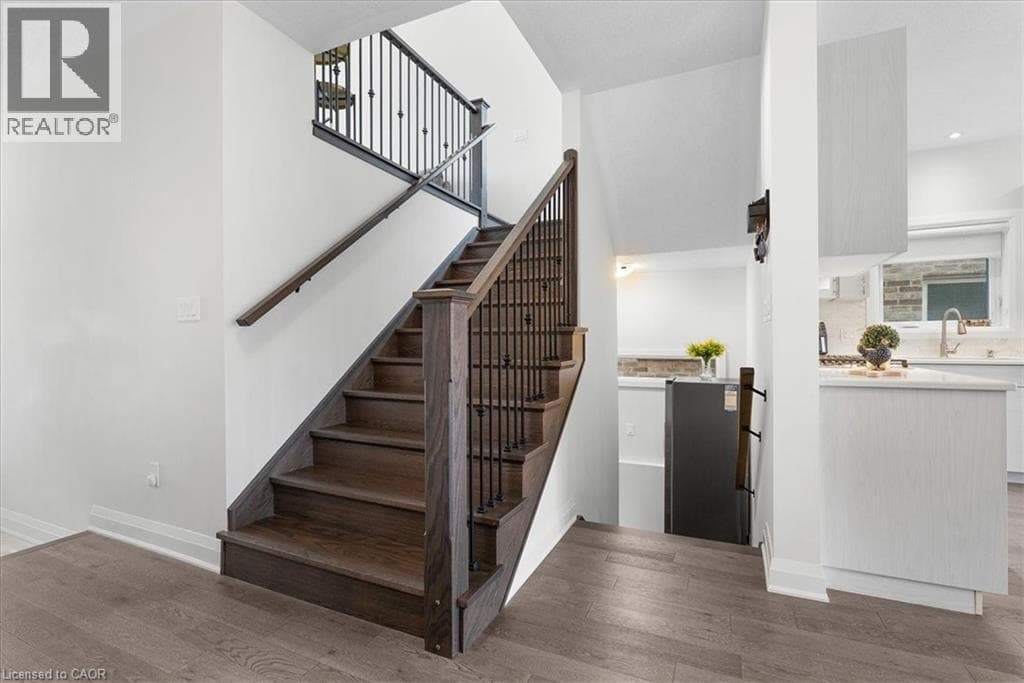 Detached for sale at 657 BENNINGER Drive, Laurentian West, Kitchener, Ontario, photo 19
