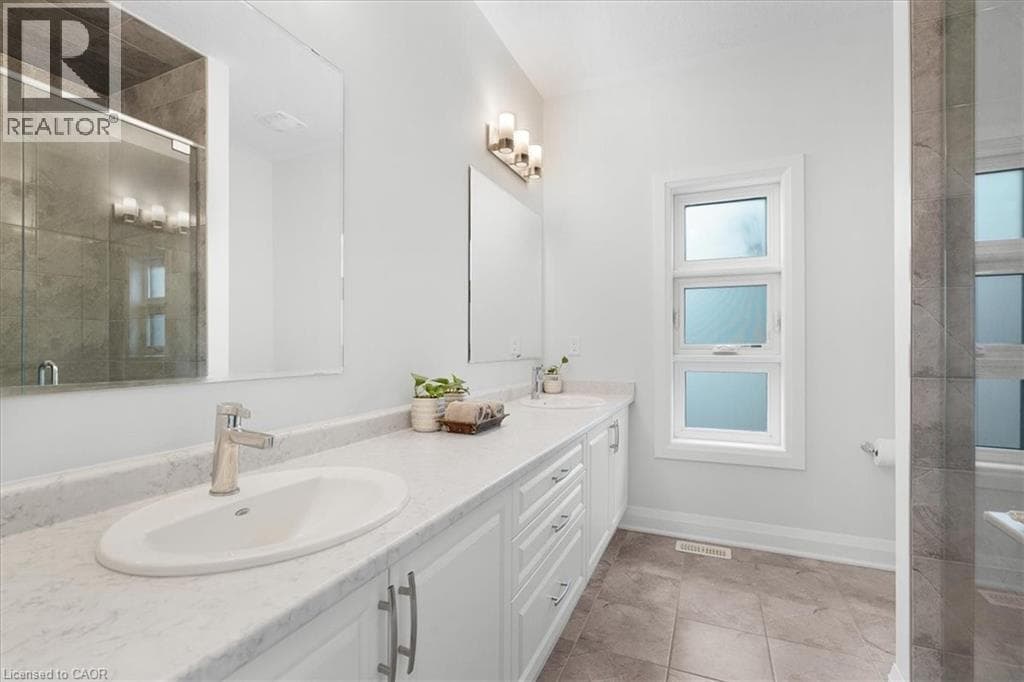 Detached for sale at 657 BENNINGER Drive, Laurentian West, Kitchener, Ontario, photo 27