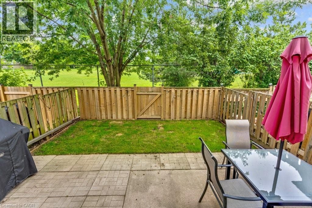 Townhouse for sale at 700 ERINBROOK Drive Unit# 22, Country Hills West, Kitchener, Ontario, photo 21