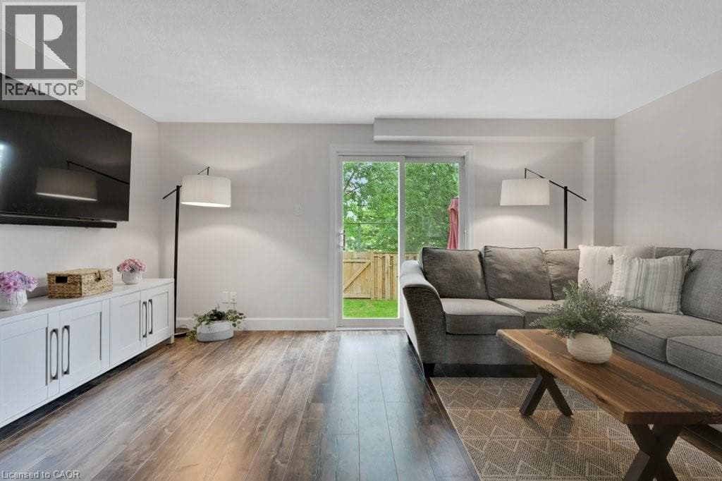 Townhouse for sale at 700 ERINBROOK Drive Unit# 22, Country Hills West, Kitchener, Ontario, photo 9
