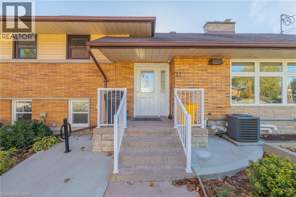 Other for sale at 11 BELMONT Avenue W, St. Marys, Kitchener, Ontario, photo 5