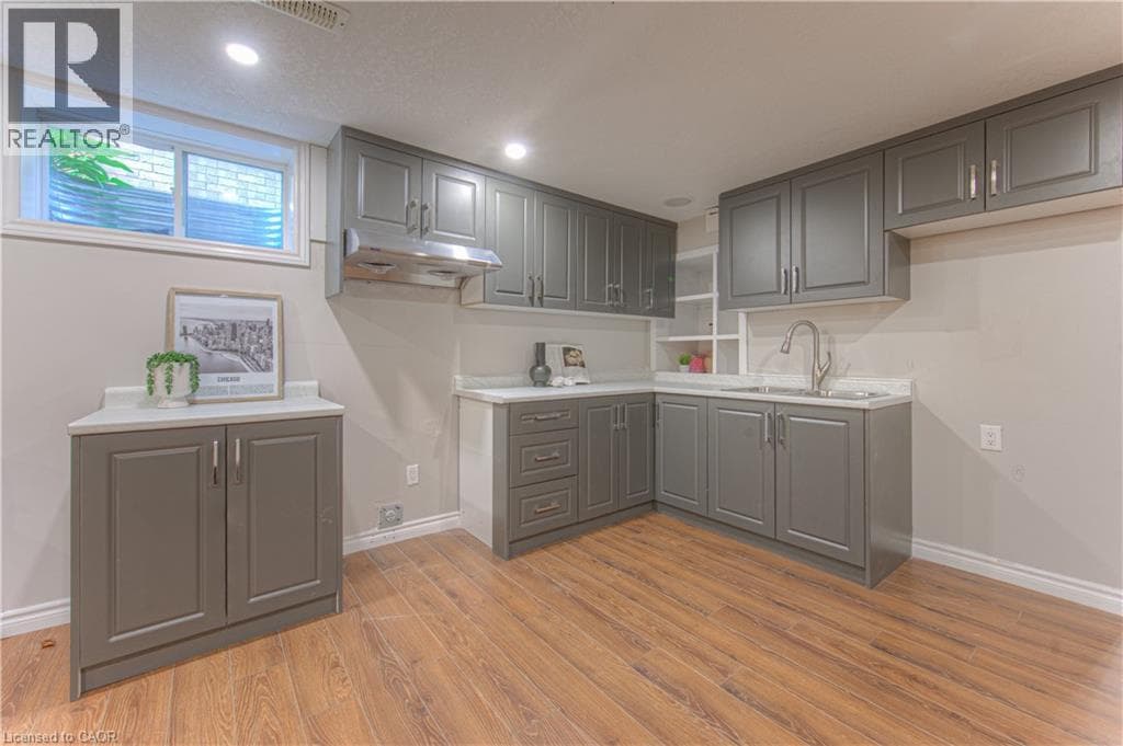 Detached for sale at 139 PEBBLECREEK Drive, Grand River South, Kitchener, Ontario, photo 29
