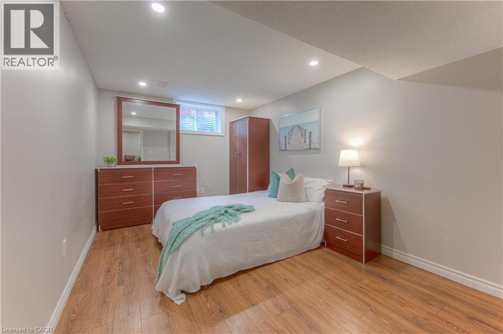 Detached for sale at 139 PEBBLECREEK Drive, Grand River South, Kitchener, Ontario, photo 32