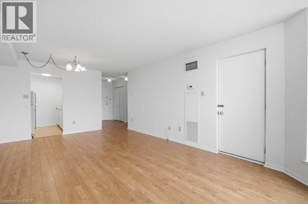 Apartment for sale at 1414 KING Street E Unit# 302, Eastwood, Kitchener, Ontario, photo 12