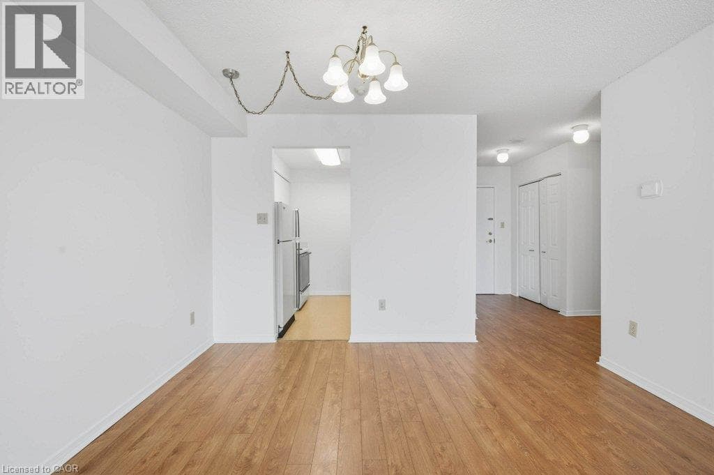 Apartment for sale at 1414 KING Street E Unit# 302, Eastwood, Kitchener, Ontario, photo 14