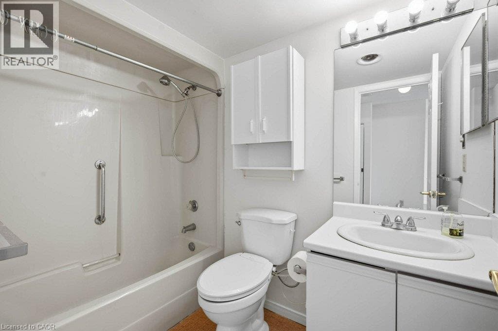 Apartment for sale at 1414 KING Street E Unit# 302, Eastwood, Kitchener, Ontario, photo 17