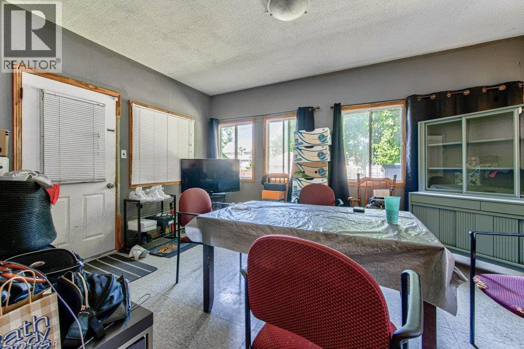 Multi-family for sale at 819 DUKE Street, Central Park, Cambridge, Ontario, photo 16