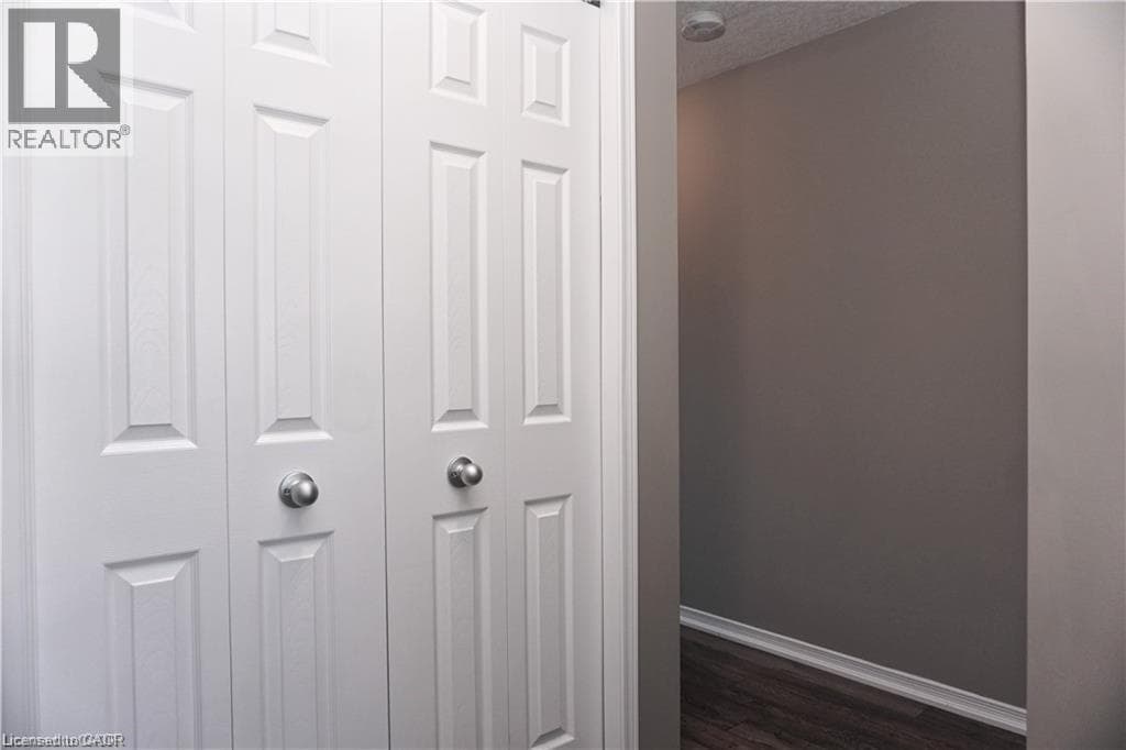 Townhouse for sale at 40 MADELEINE Street, Huron Park, Kitchener, Ontario, photo 15