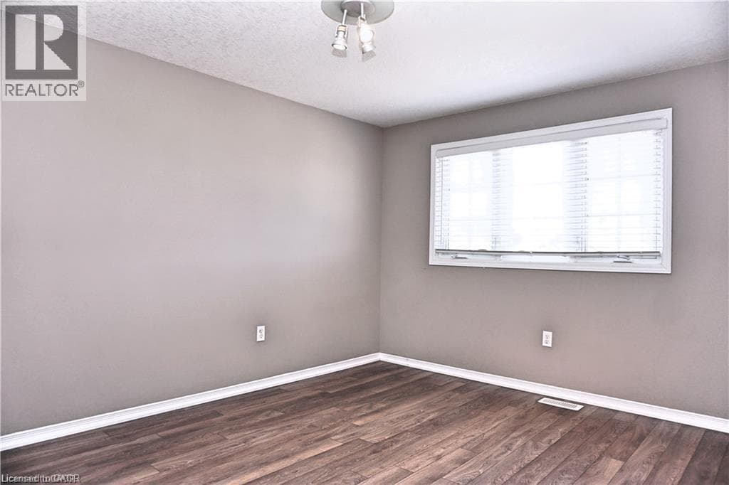 Townhouse for sale at 40 MADELEINE Street, Huron Park, Kitchener, Ontario, photo 24