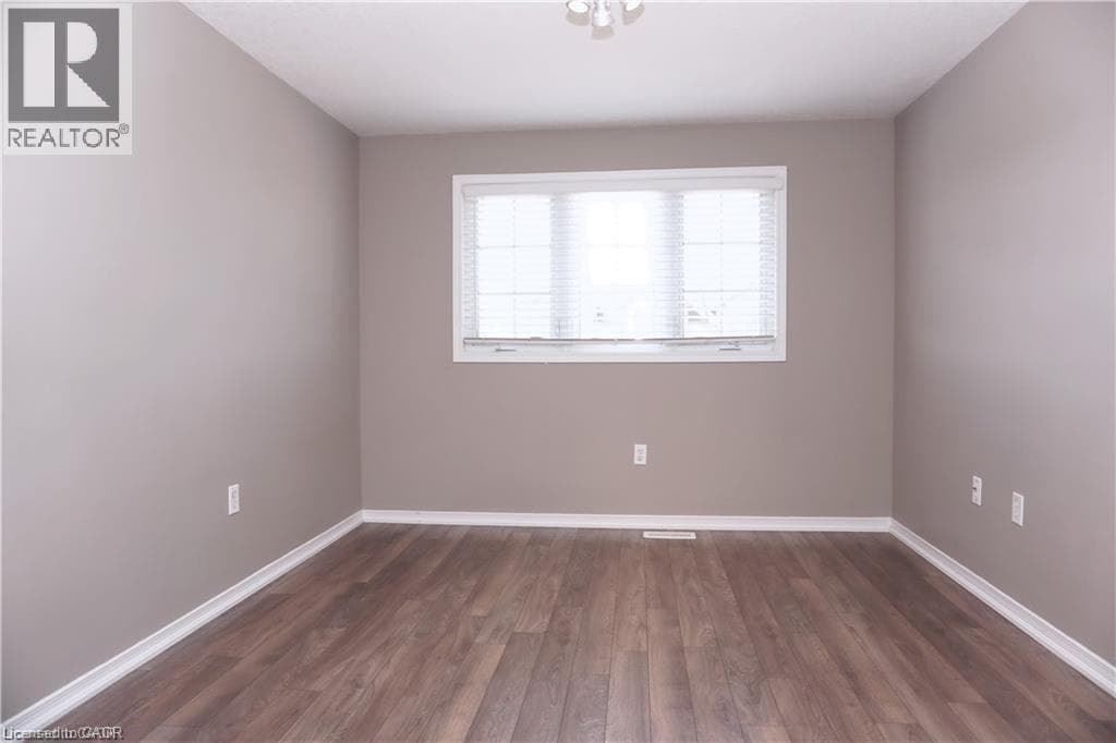 Townhouse for sale at 40 MADELEINE Street, Huron Park, Kitchener, Ontario, photo 19
