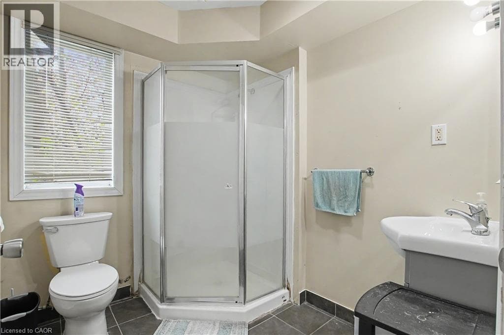 Multi-family for sale at 16 COLUMBIA Street W, Sugarbush Park, Waterloo, Ontario, photo 14