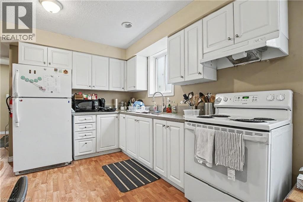 Multi-family for sale at 16 COLUMBIA Street W, Sugarbush Park, Waterloo, Ontario, photo 12