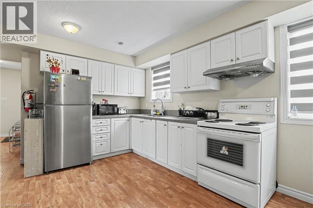 Multi-family for sale at 16 COLUMBIA Street W, Sugarbush Park, Waterloo, Ontario, photo 5
